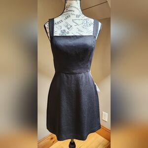 Elegant Black Sleeveless Dress